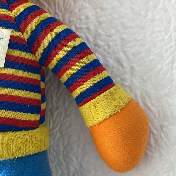 Hasbro Softies Sesame Street Ernie 10" Stuffed Plush - Picture 11 of 14